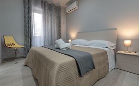 Minichello Home- Alle spalle del teatro Massimo